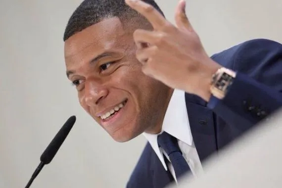 مبابي يهدد باريس سان جيرمان