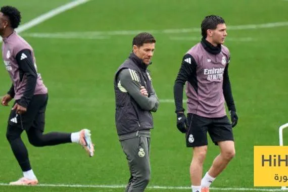 تحذير هام إلى تشابي ألونسو قبل مباراة الكأس