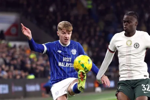 إحصائيات نصف ساعة من مباراة تشيلسي وكارديف في كأس كاراباو