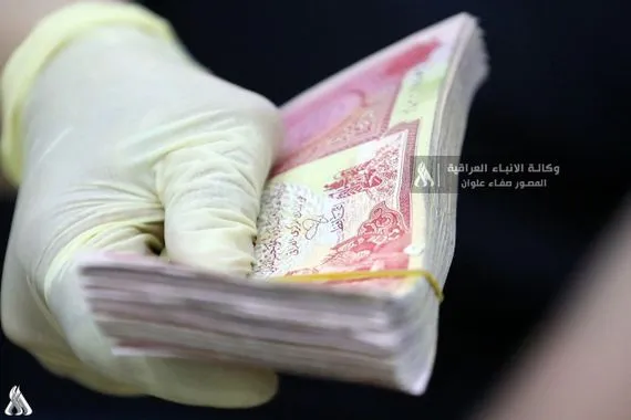 العمل الكشف عن 14 ألفاً من الميسورين والعاملين بالقطاع الخاص يتقاضون رواتب الإعانة وكالة الانباء العراقية واع