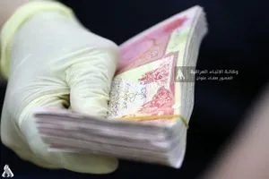 العمل الكشف عن 14 ألفاً من الميسورين والعاملين بالقطاع الخاص يتقاضون رواتب الإعانة وكالة الانباء العراقية واع