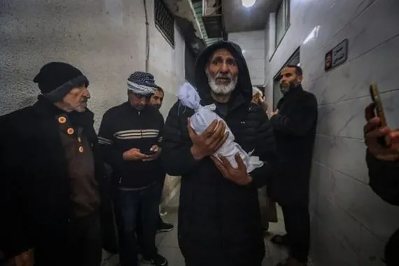 الإبادة الجماعية مستمرة ميدل ايست أطفال فلسطين يموتون بالبرد بدل القنابل