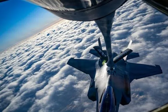 رحلات استطلاع أمريكية فوق نيجيريا بعد تهديد ترامب