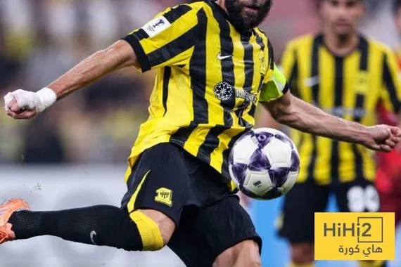 إحصائيات بنزيما أمام ناساف