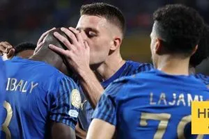 الهلال يتفوق على نفسه