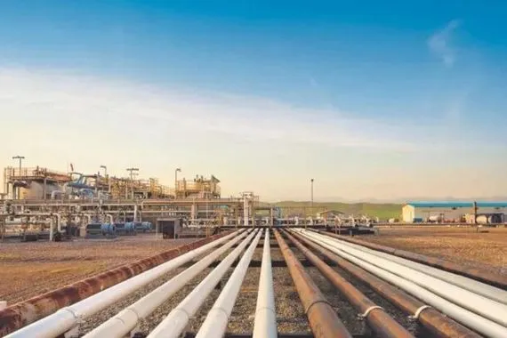 النفط يتجه لتحقيق أكبر مكسب أسبوعي منذ أكتوبر