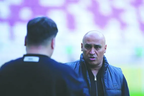 بداية موفقة لمنصوريان مع الطلبة جريدة الصباح