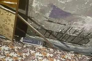 كركوك إنقاذ أُسرة بعد انهيار جزء من سقف منزلها بسبب شدة الأمطار شفق نيوز