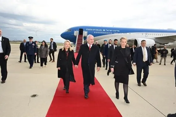 صحيفة عبرية نتنياهو غادر الى الولايات المتحدة بدون وفد صحفي