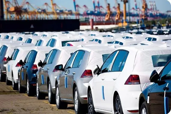 اعتباراً من 2026 فرض ضريبة 15 على استيراد السيارات الهجينة