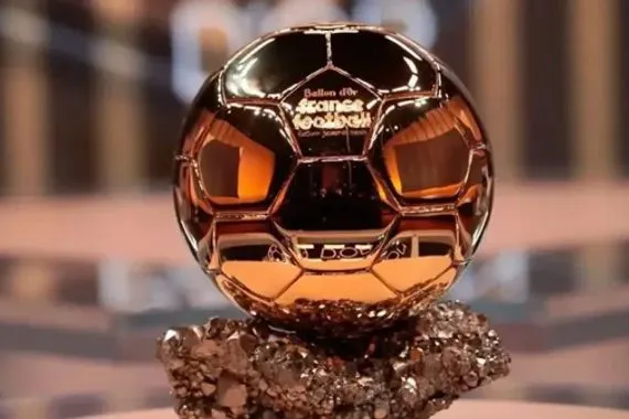 مفاجأة آخر فائزان بالكرة الذهبية قد يجلسان على مقاعد البدلاء في كأس العالم