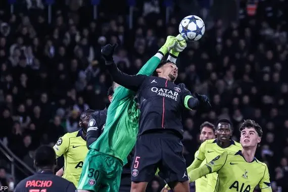 سان جيرمان وتوتنهام زعيمان لاندية أوروبا والكرة الذهبية لـ عثمان ديمبلي 
2025 البرتغال والمغرب بطلا العالم للناشئين والشباب كرويا وألمانيا تحرز ذهب سلة أوروبا