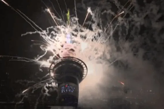 نيوزيلندا أولى دول العالم استقبالاً للعام الجديد 2026 فيديو