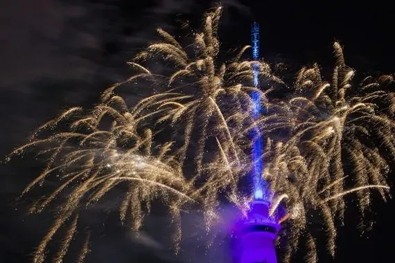 نيوزيلندا أول دول العالم تدخل 2026 شفق نيوز