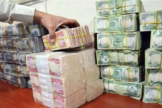 العمل تطلق رواتب الإعانة الاجتماعية ومنحة الطلبة