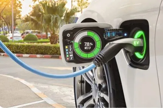 العراق يباشر بتطبيق التعرفة الجمركية الجديدة على السيارات الهجينة