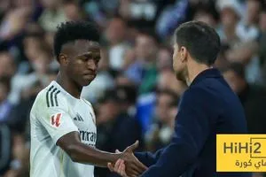 مزيد من صافرات الاستهجان لفينيسيوس