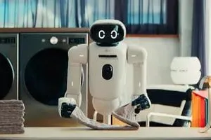 LG تكشف عن روبوت طي الغسيل الجديد