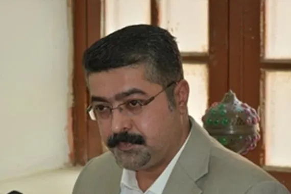 في الهواء الطلق 
شرف الخصومة مرة أخرى