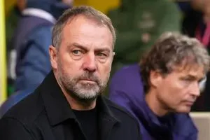 فليك يسير بخطى ثابتة نحو موسم تاريخي