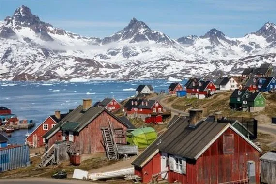 البيت الأبيض ترامب يدرس شراء غرينلاند