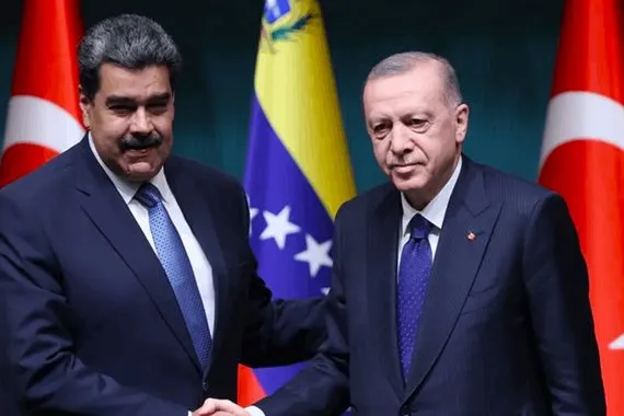 هل سيقوم ترامب بنفي مادورو إلى تركيا اردوغان يجيب