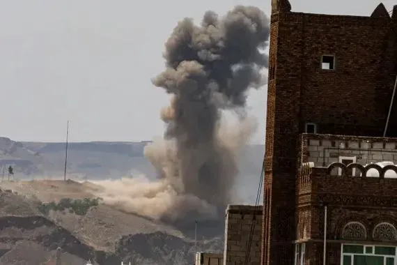 السعودية تشن ضربات جوية على اليمن شفق نيوز