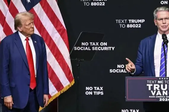 ترمب يهدد إيران مجدداً سنضرب بقوة شديدة إن بدأت بقتل المتظاهرين شفق نيوز