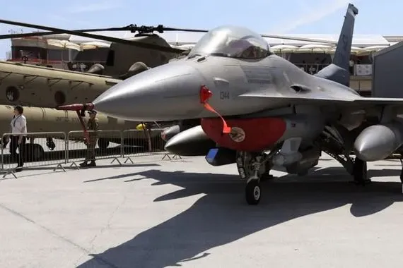 ترامب يمنع شركات الدفاع الأميركية من توزيع أرباحها