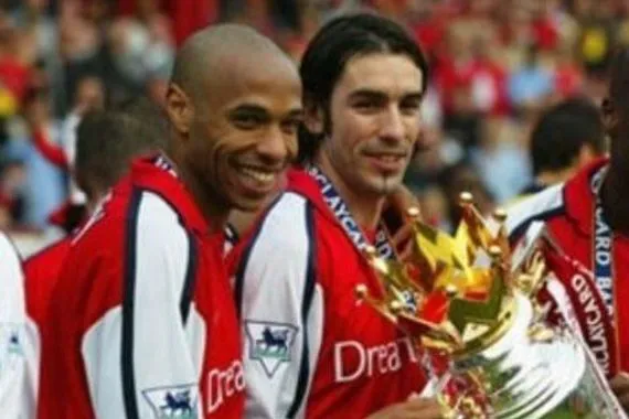 أيهما أفضل الجيل الذهبي لأرسنال أم الجيل الحالي