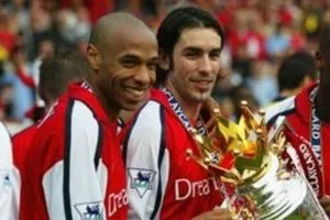 أيهما أفضل الجيل الذهبي لأرسنال أم الجيل الحالي