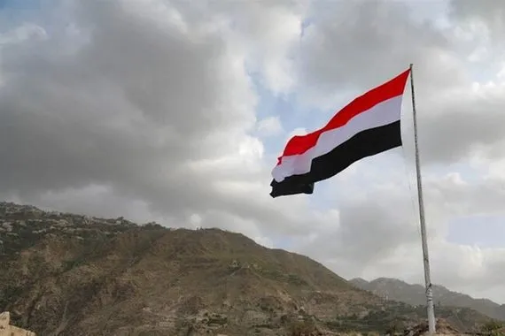 إنهاء حظر التجول في عدن اليمنية وعودة حركة المواطنين والمركبات