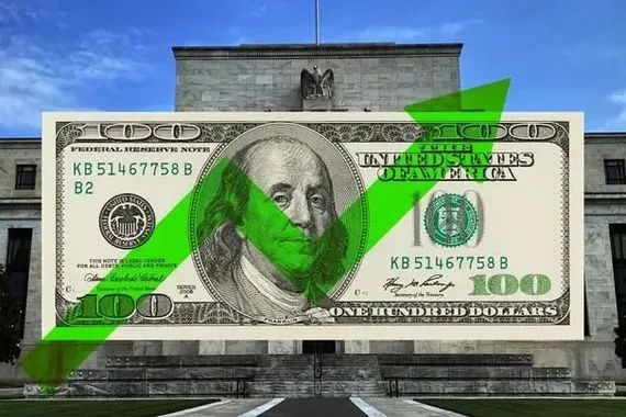 الدولار يرتفع وسط ترقب بيانات أميركية وحكم من المحكمة العليا