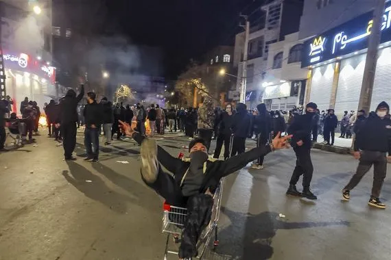 واشنطن تنفي صلتها باحتجاجات ايران وتتحدث عن تحديات جسيمة في الداخل الايراني