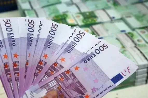 شروط جديدة للبنك المركزي لتداول اليورو