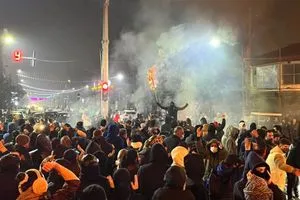 تركيا خصوم إيران يتلاعبون بالاحتجاجات من الخارج