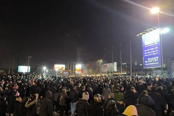 إيران تلويح باستخدام الجيش لإنهاء الاحتجاجات واتهامات لأميركا وإسرائيل باندلاعها شفق نيوز