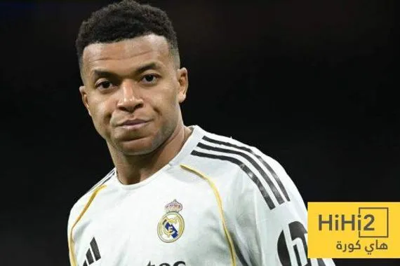 مبابي يتعلم من كريستيانو رونالدو