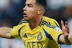 صانع محتوى يعد رونالدو بـ مكافأة مالية إذا فاز على الهلال