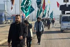 من بعقوبة ديالى حشود الزائرين تتوجه إلى الكاظمية لإحياء الزيارة الرجبية
