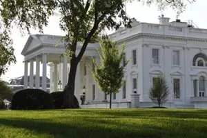 البيت الأبيض ترامب ليس خائفا من استخدام القوة مع إيران