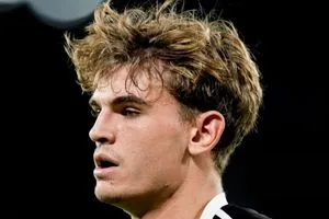 ريال مدريد يدرس بجدية إعادة نيكو باز