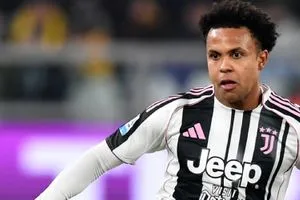 الحلفة مستمرة يوفنتوس يسجل الهدف الرابع ضد كريمونيسي