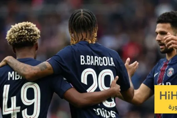 الشوط الأول تعادل سلبي بين باريس سان جيرمان ونادي باريس