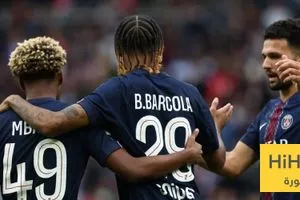 الشوط الأول تعادل سلبي بين باريس سان جيرمان ونادي باريس