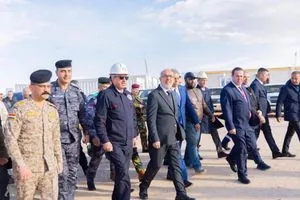 النفط المباشرة بعمليات الحفر في حقل عكاس بمحافظة الأنبار وكالة الانباء العراقية واع