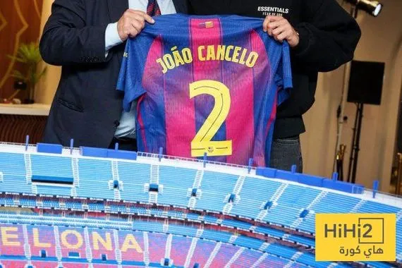 أرقام كانسيلو مع برشلونة في فترته الأولى