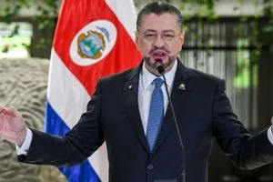 كوستاريكا تعلن كشف مؤامرة لاغتيال رئيسها وكالة الانباء العراقية واع