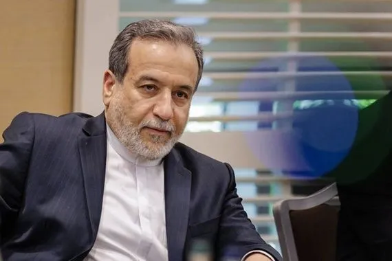 وزير الخارجية الايراني الاحتلال يتباهى بتسليح مثيري الشغب في الجمهورية الاسلامية