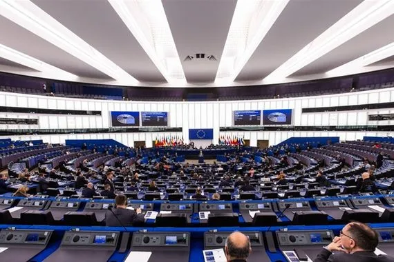 البرلمان الأوروبي يرد على تصريحات ترامب بشأن غرينلاند